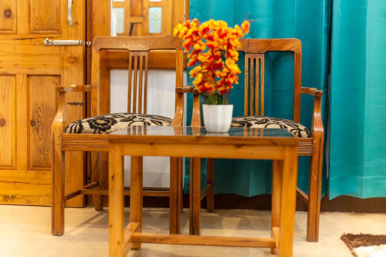 Golden Oak Bed and Breakfast Σίμλα Εξωτερικό φωτογραφία